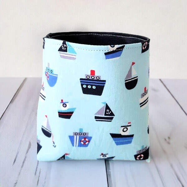 Futtertasche hellblau Schiffe