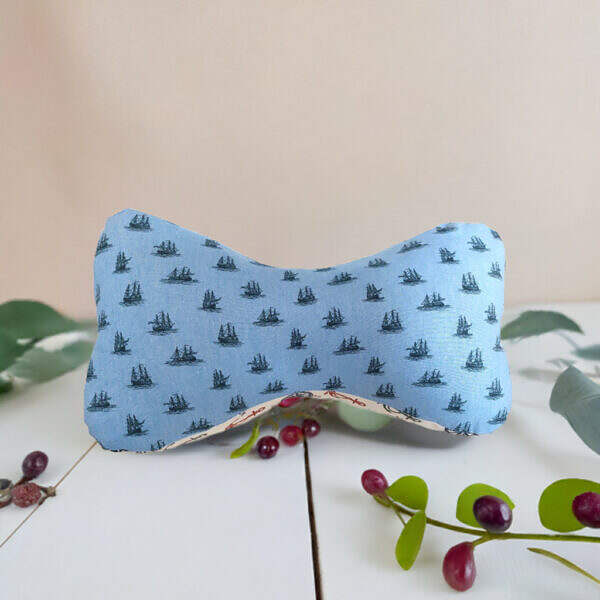 Leseknochen Buchstütze Nackenkissen Dekokissen blau mit Maritim Motiv
